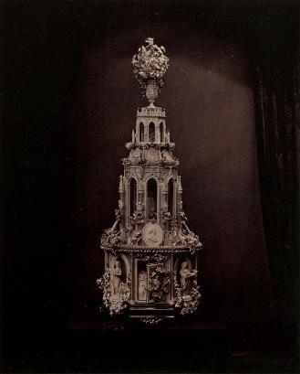 Royal Wedding Cake, 1863 (albumen print, courtesy of the Royal Collections Trust RCIN 2905626)