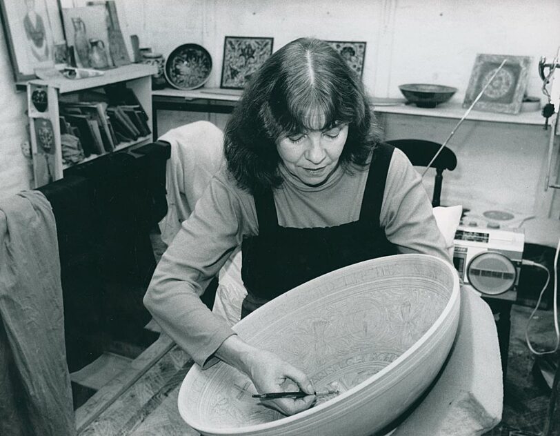 Julia Carter Preston at work  in her Bluecoat studio c.1985. © The Bluecoat