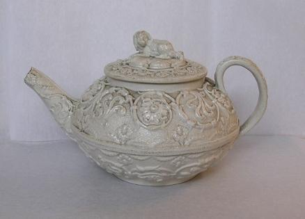  Salt-glazed Teapot, c.1800 with Spaniel