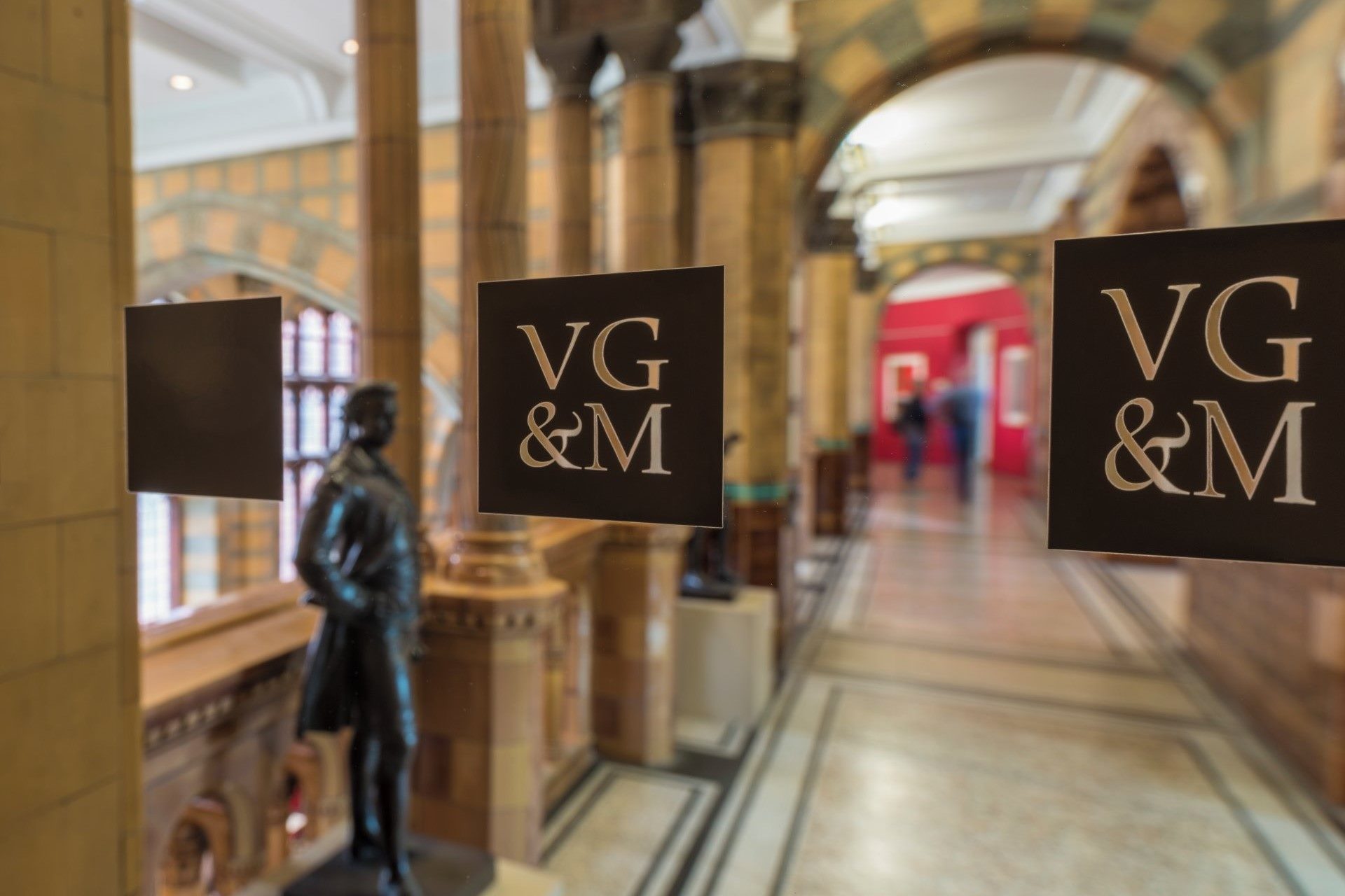 Inside the Victoria Gallery & Museum