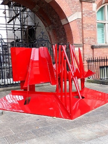 Red Between, 1971 - 1973, by Philip King 