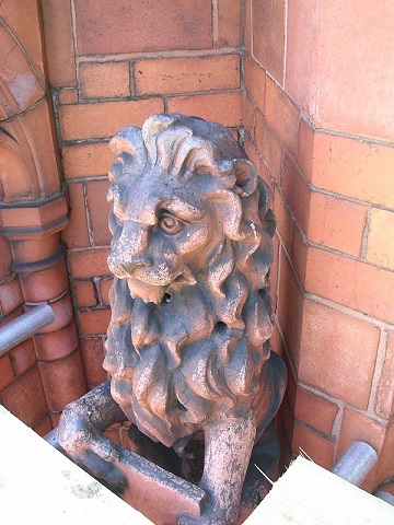 Lion on VG&M roof